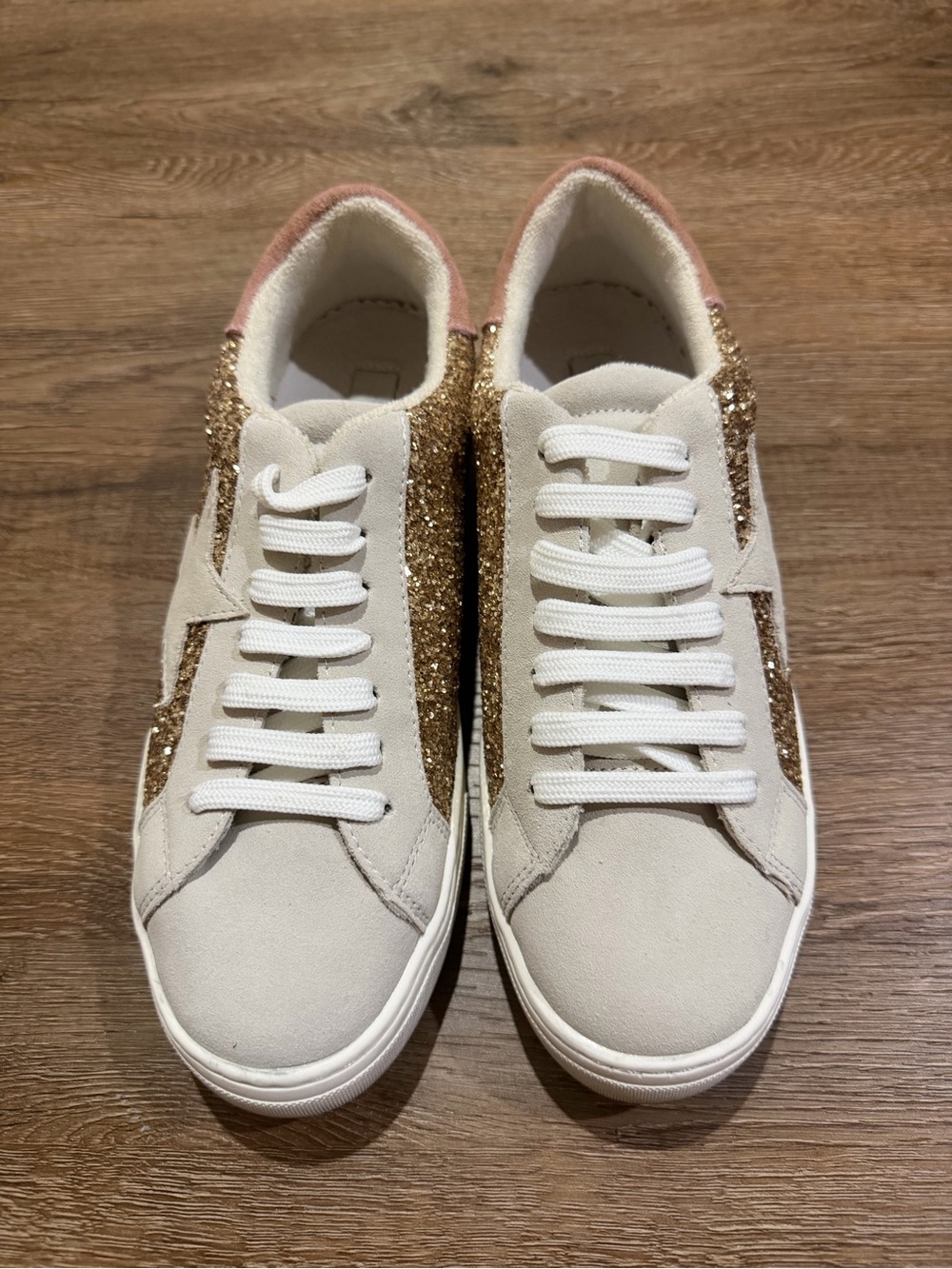 Steven New York Rubie Gold Glitter Star Sneakers Women’s 8.5 New - Picture 4 of 11
